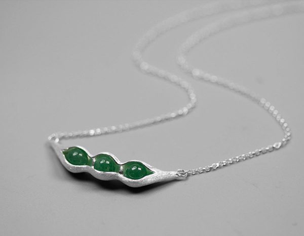 Peapod Necklace Fashion