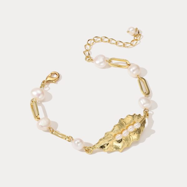 Holly Leaf Pearl Bracelet Online Sale